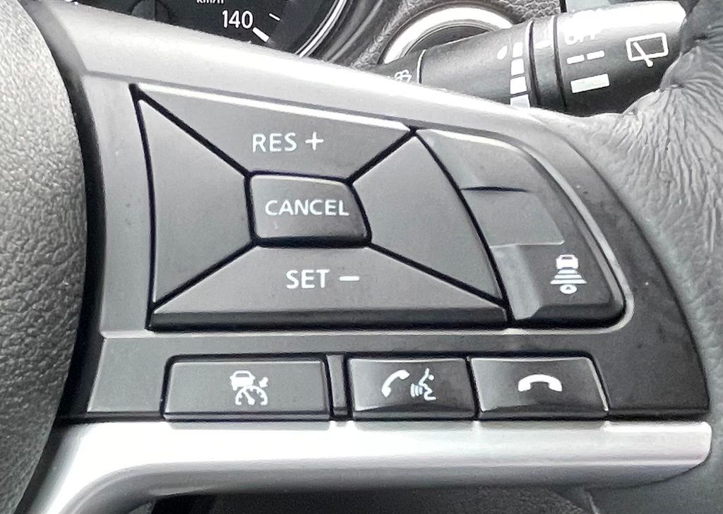 2017 Nissan Rogue SL Black at Autostrade