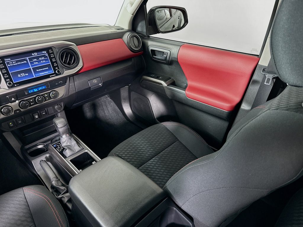 2023 Toyota Tacoma SR5 22