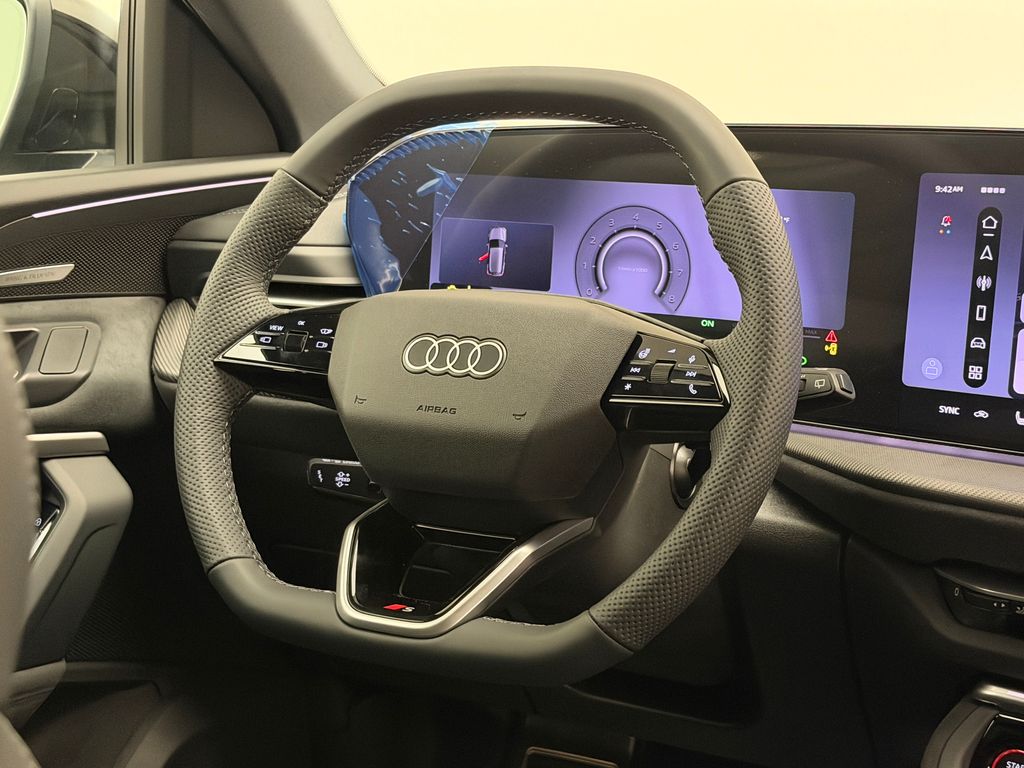 Thumbnail: 2026 Audi SQ5 - 24