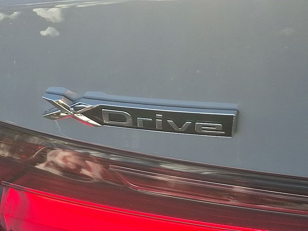 Thumbnail: 2023 BMW 3 Series - 32