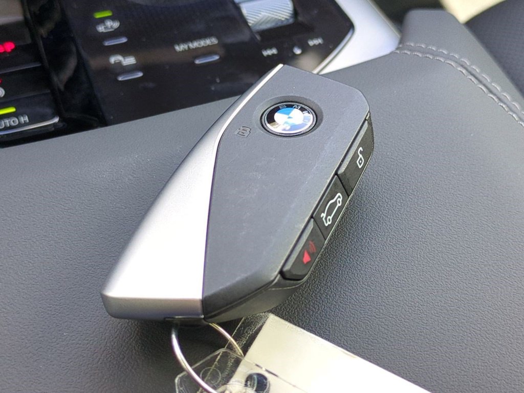 New 2026 Gray BMW 30 xDrive image 30