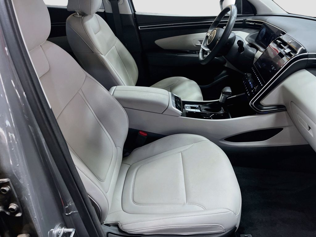 Used 2024 Hampton Gray Hyundai SEL image 28