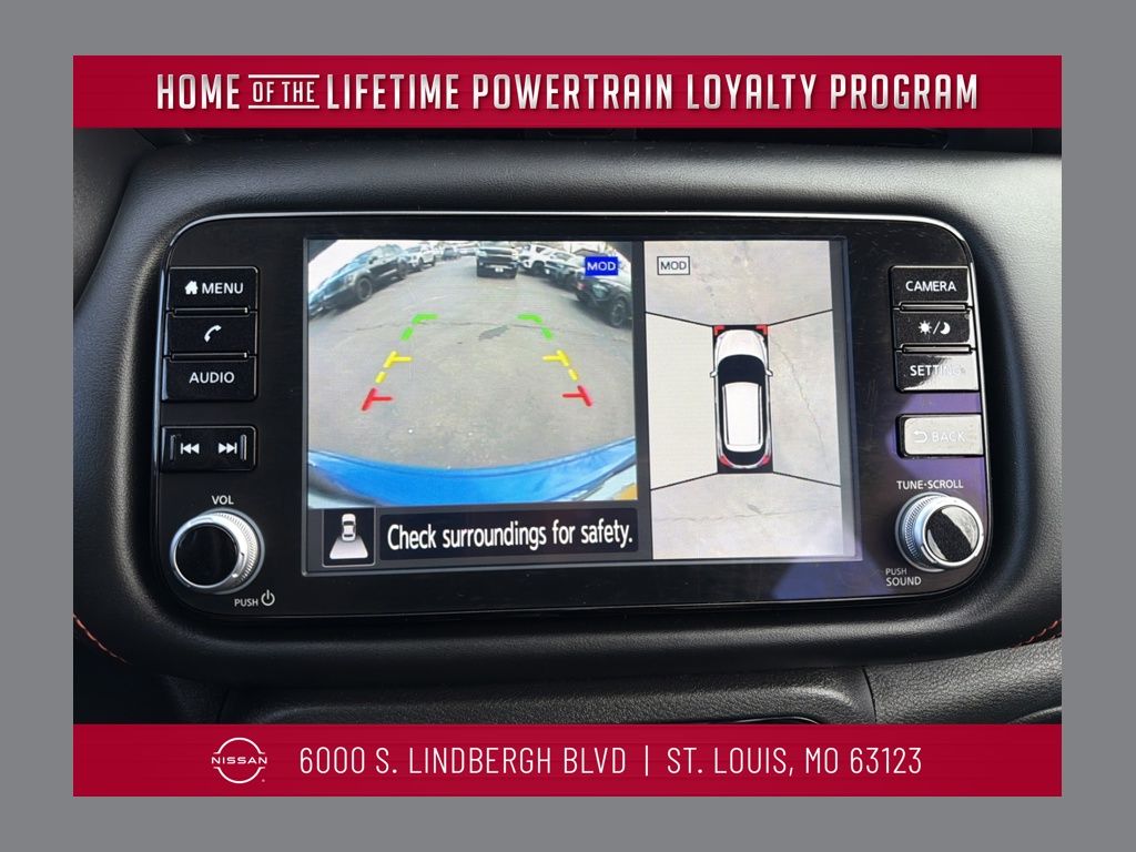 2023 Nissan Kicks SR FWD