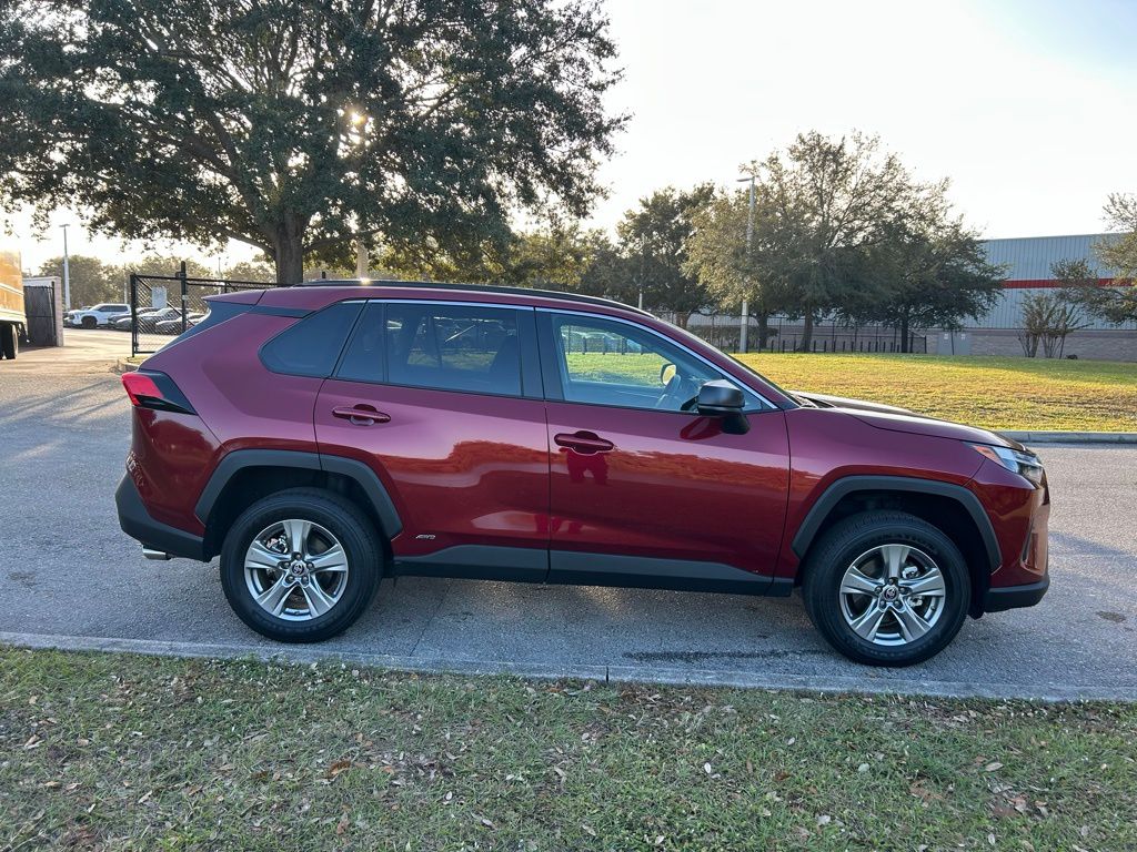 Thumbnail: 2024 Toyota RAV4 - 6