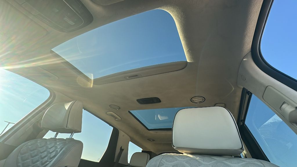 2020 Hyundai Palisade Limited White at Community Toyota