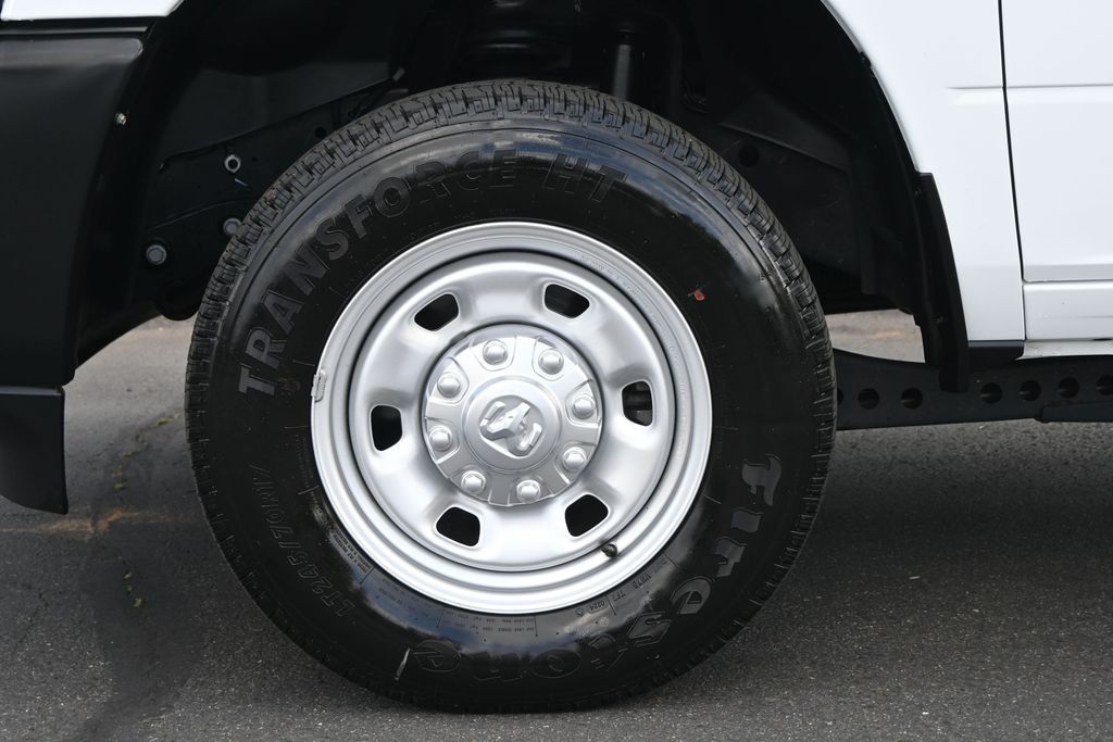 2024 Ram 2500 Tradesman Crew Cab 4x4 8' Box
