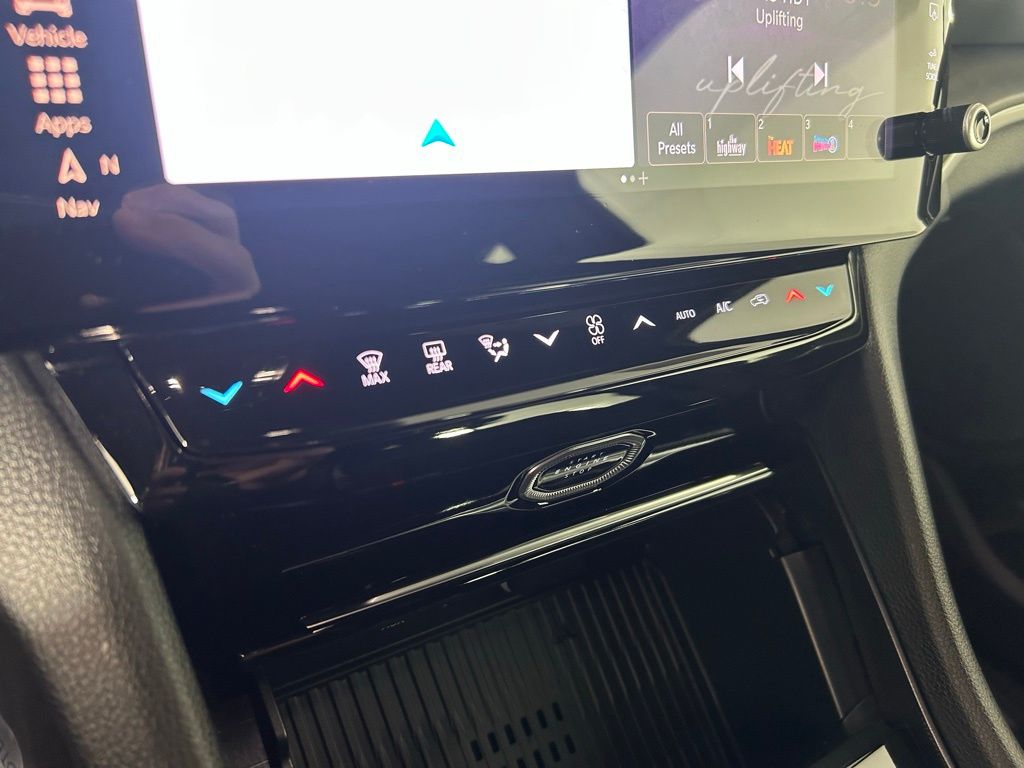 New 2026 Gray Jeep Laredo image 8