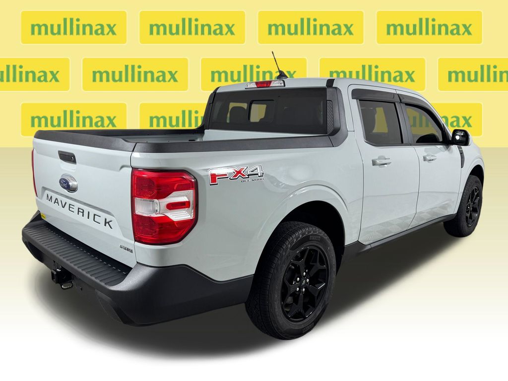 Certified Used 2022 Green Ford Lariat image 4