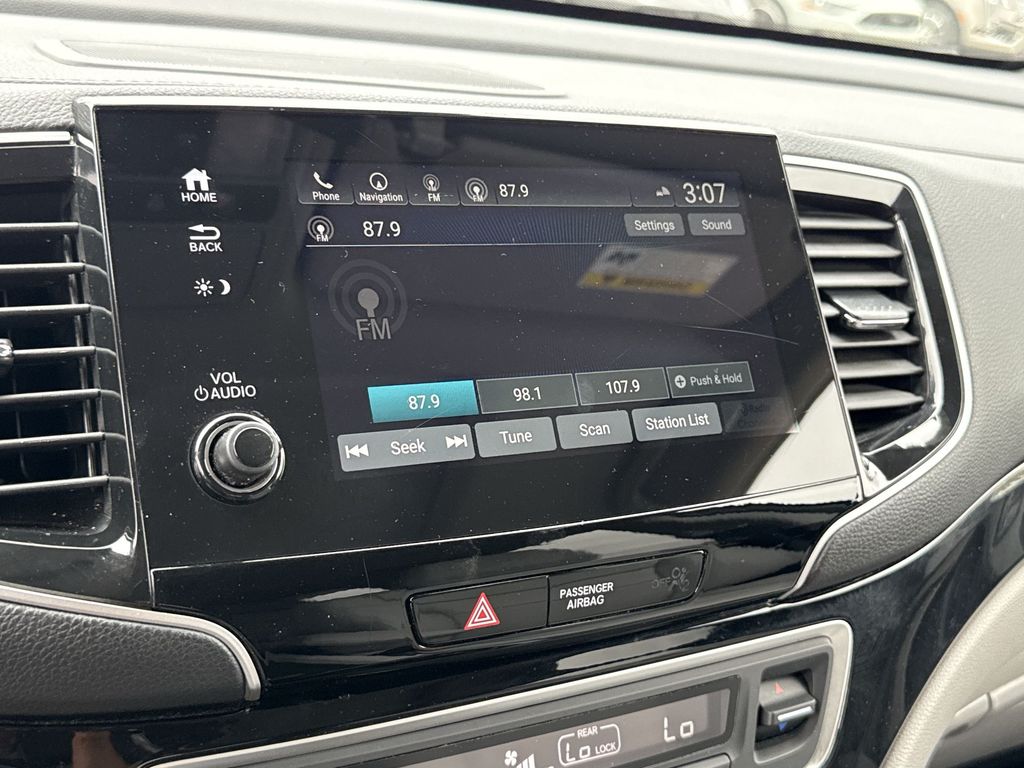 Thumbnail: 2019 Honda Pilot - 23