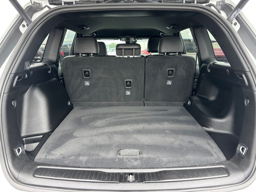 Used Car 2025 Jeep Grand Cherokee  Altitude For Sale Under $40,000 In Austin, Texas