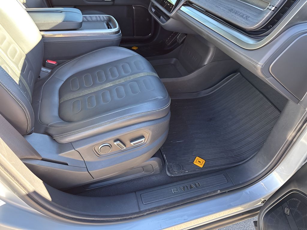 Used Car 2024 Rivian R1s  Adventure For Sale Under $70,000 In Austin, Texas