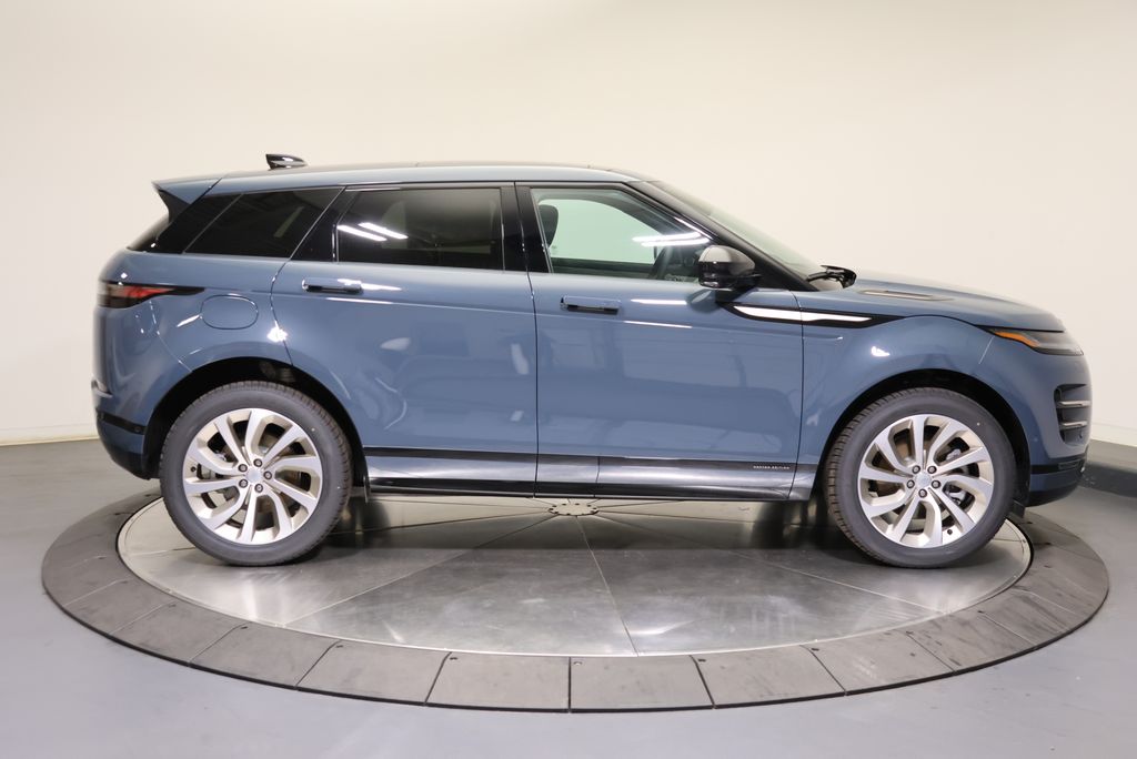 Thumbnail: 2026 Land Rover Range Rover Evoque - 6