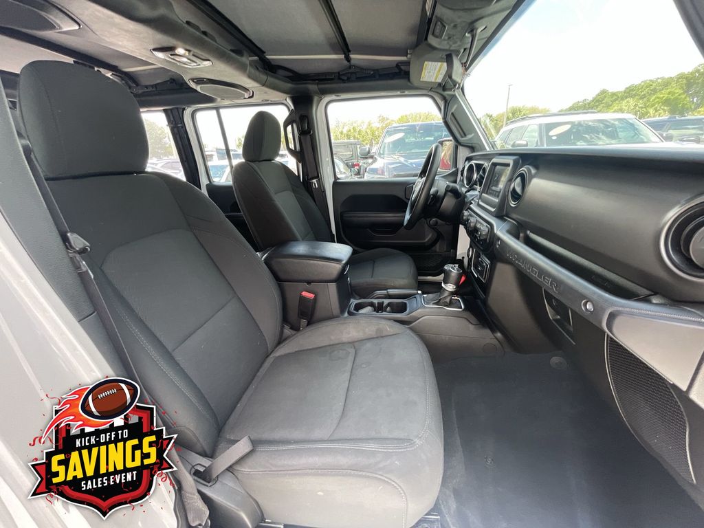 Used 2022 Jeep Wrangler SUV