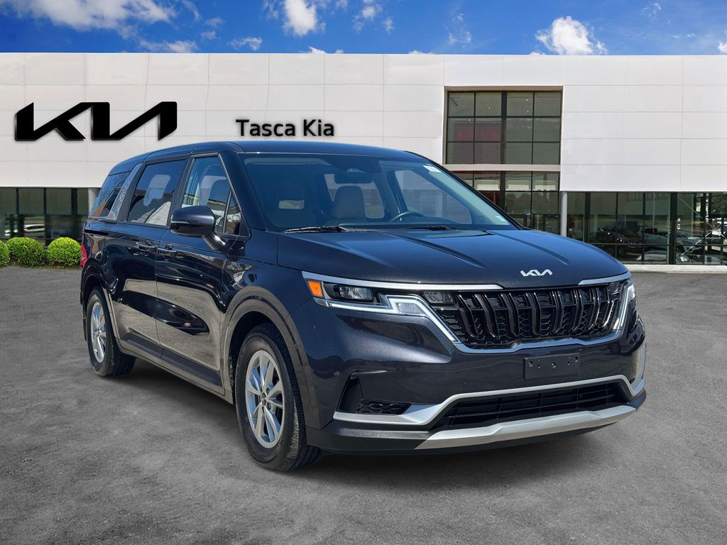 2024 Kia Carnival LX FWD