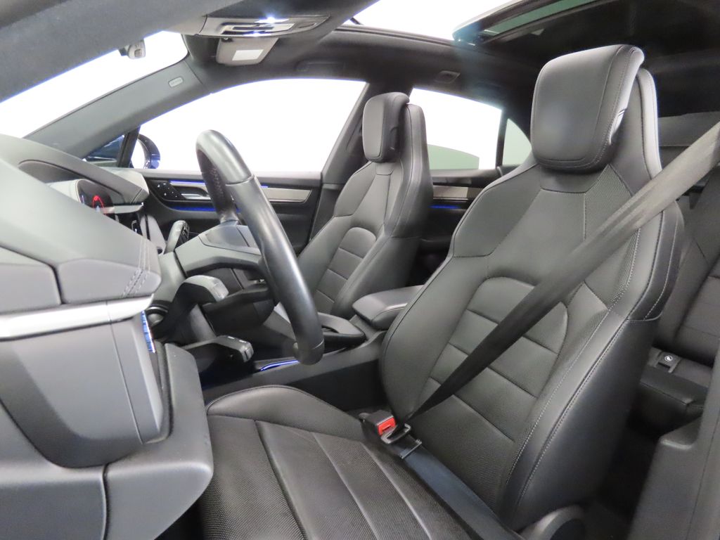 Thumbnail: 2024 Porsche Macan - 5