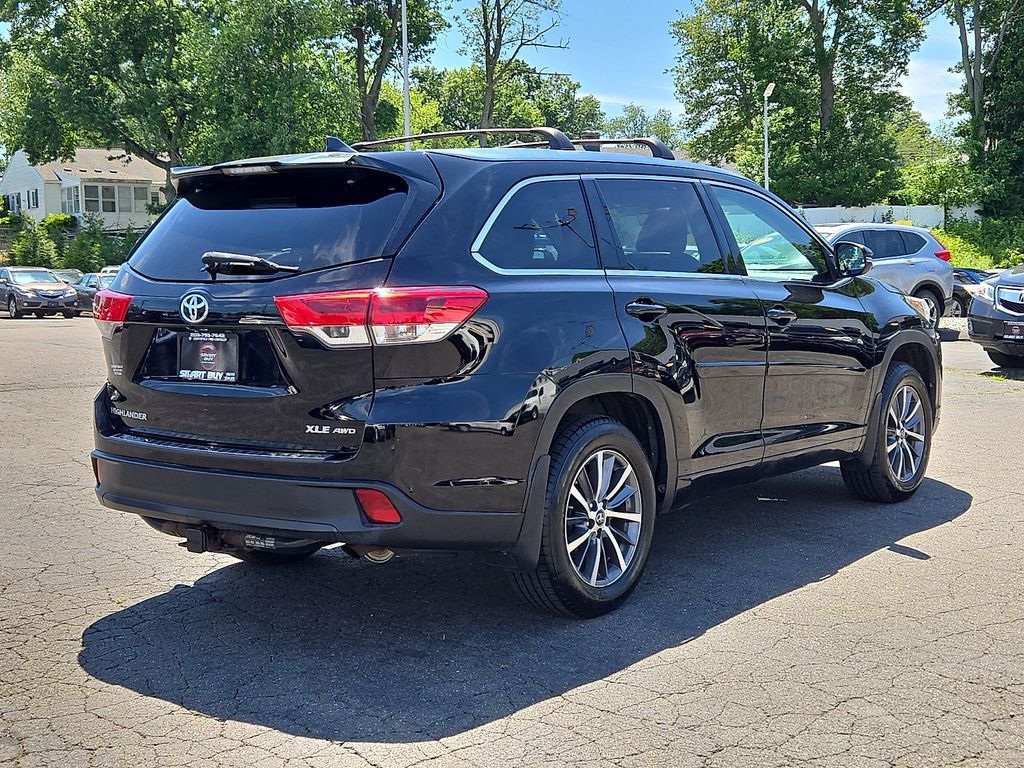 2017 Toyota Highlander