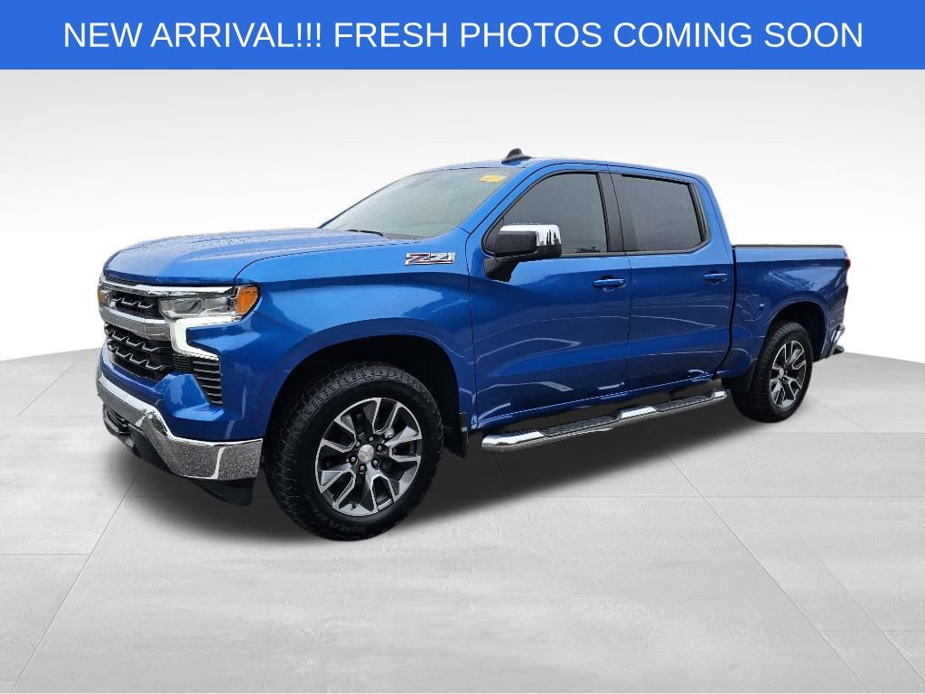 2022 Chevrolet Silverado 1500 LT 2