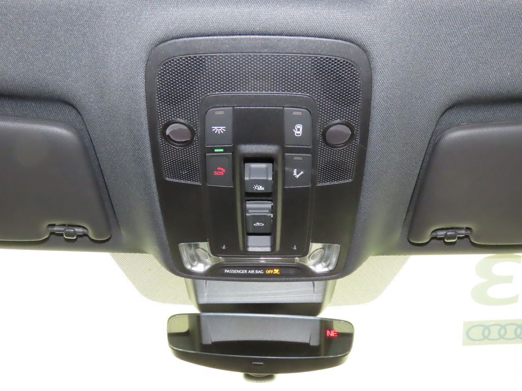 Thumbnail: 2023 Audi Q3 - 26