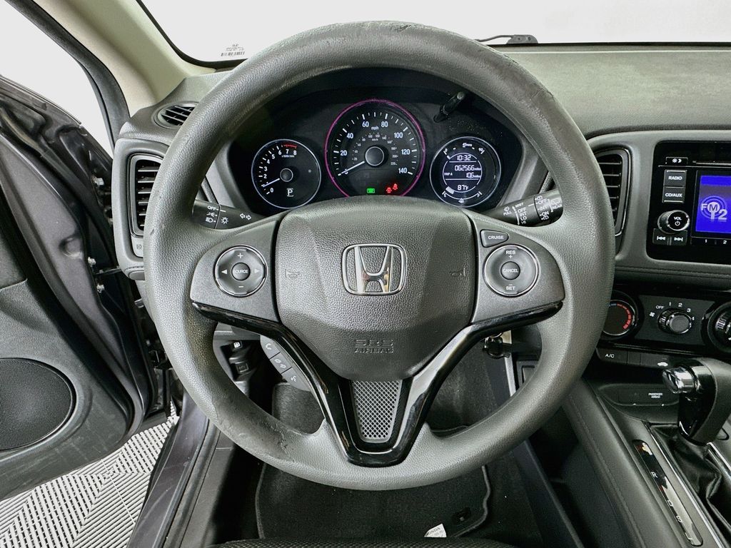 Thumbnail: 2016 Honda HR-V - 11