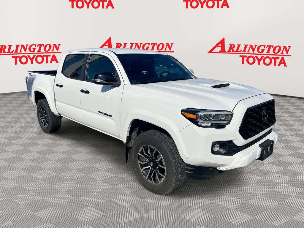 2022 Toyota Tacoma TRD Sport's photo