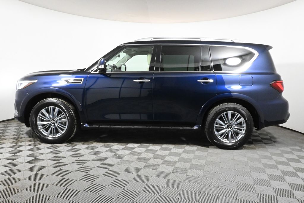 2024 INFINITI QX80 Luxe 2