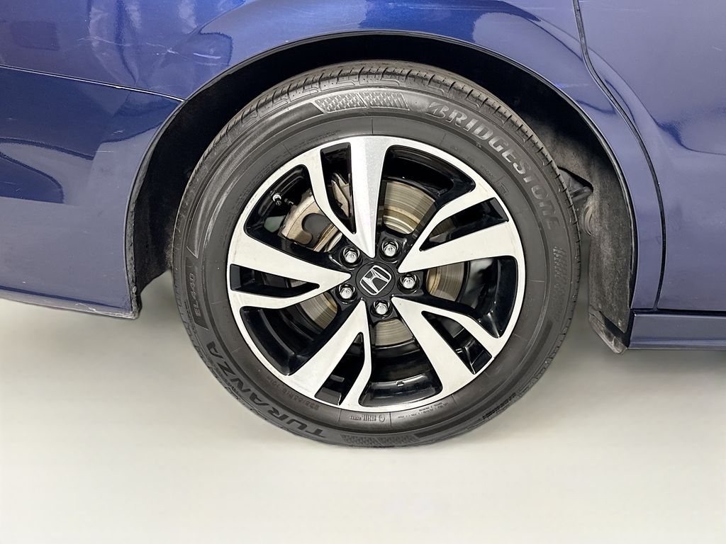 Thumbnail: 2020 Honda Odyssey - 31
