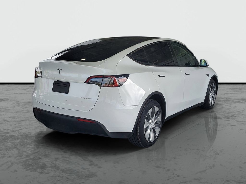 Used 2023 Tesla Model Y Long Range with VIN 7SAYGDEEXPA085449 for sale in Tamarac, FL