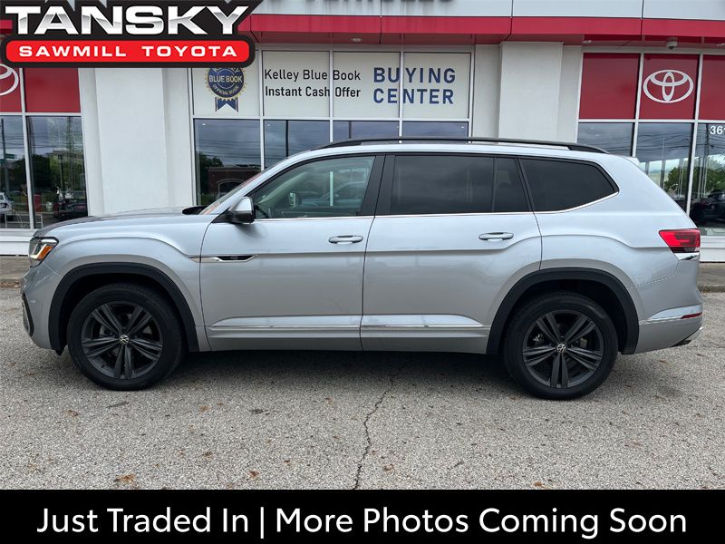 2021 Volkswagen Atlas 3.6L V6 SE w/Technology R-Line photo