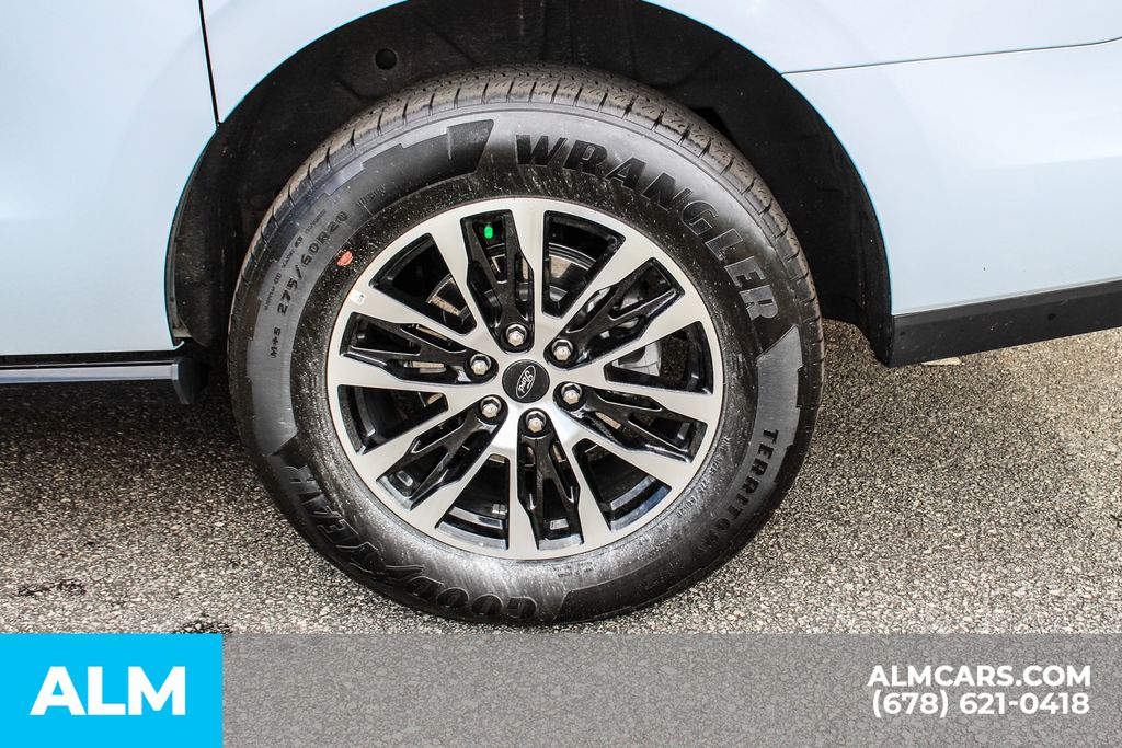 Used 2025 Silver Ford Platinum image 16