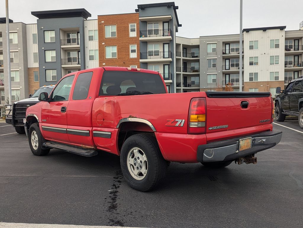 1999 Chevrolet Silverado 1500 LS 7