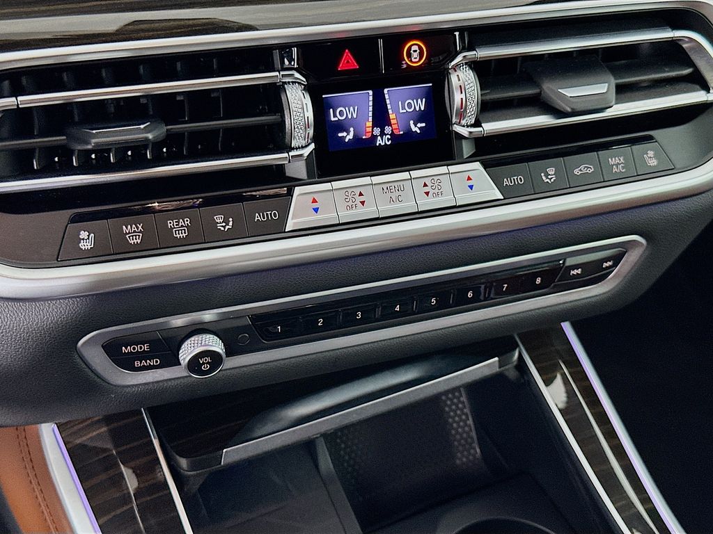 Thumbnail: 2023 BMW X5 - 16