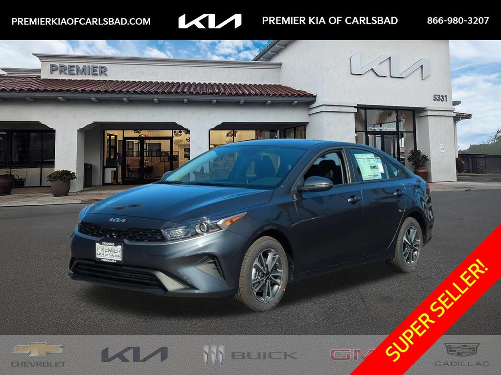 Gravity Gray 2024 Kia Forte Sedan Front-Wheel Drive Continuously Variable Transmission