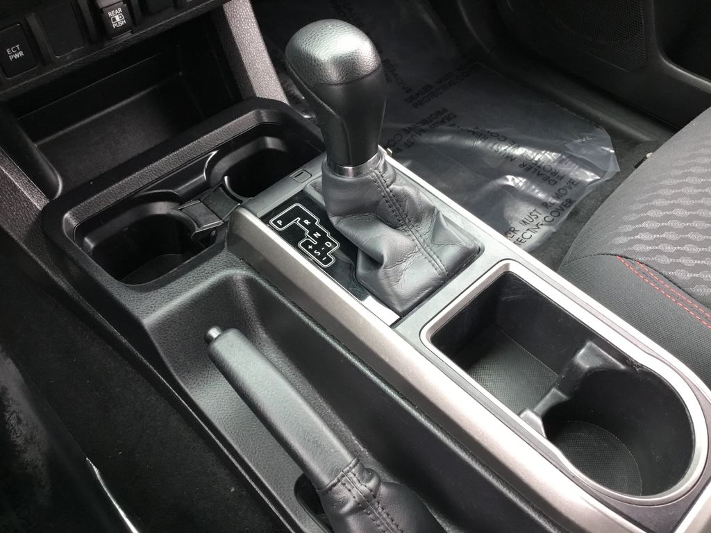 Thumbnail: 2023 Toyota Tacoma - 22