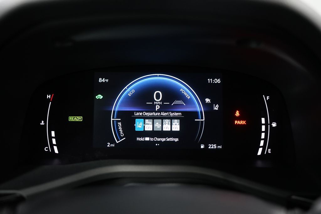 2025 Toyota Camry LE 15