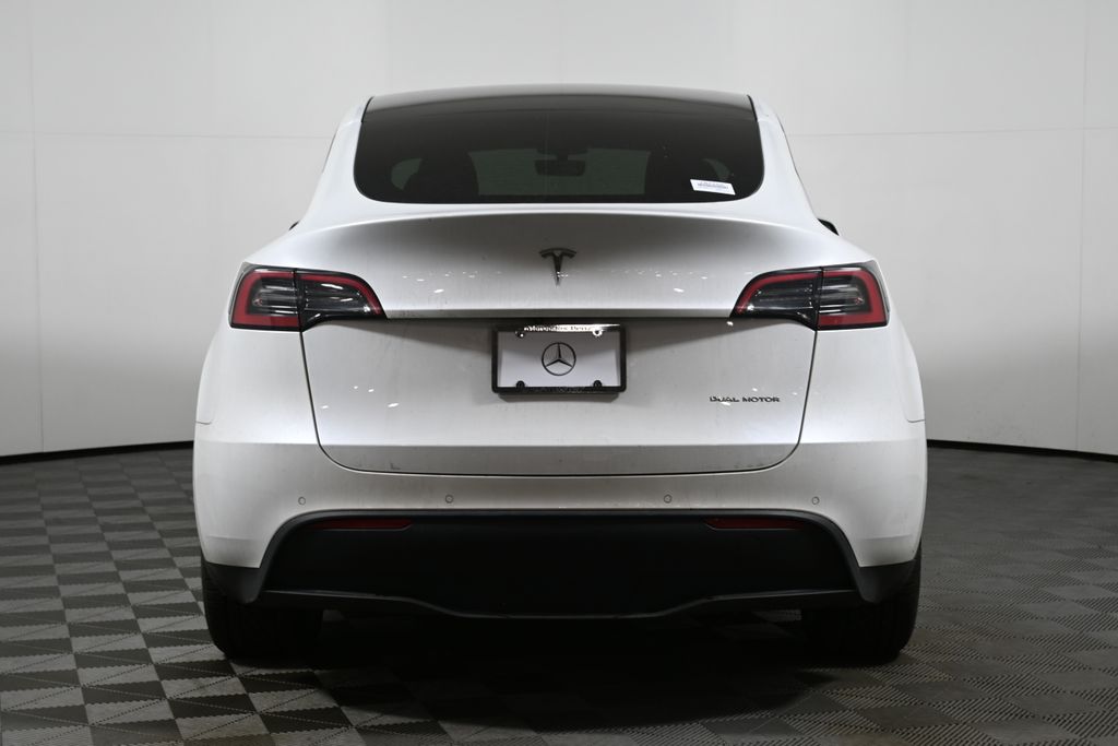 Thumbnail: 2022 Tesla Model Y - 9