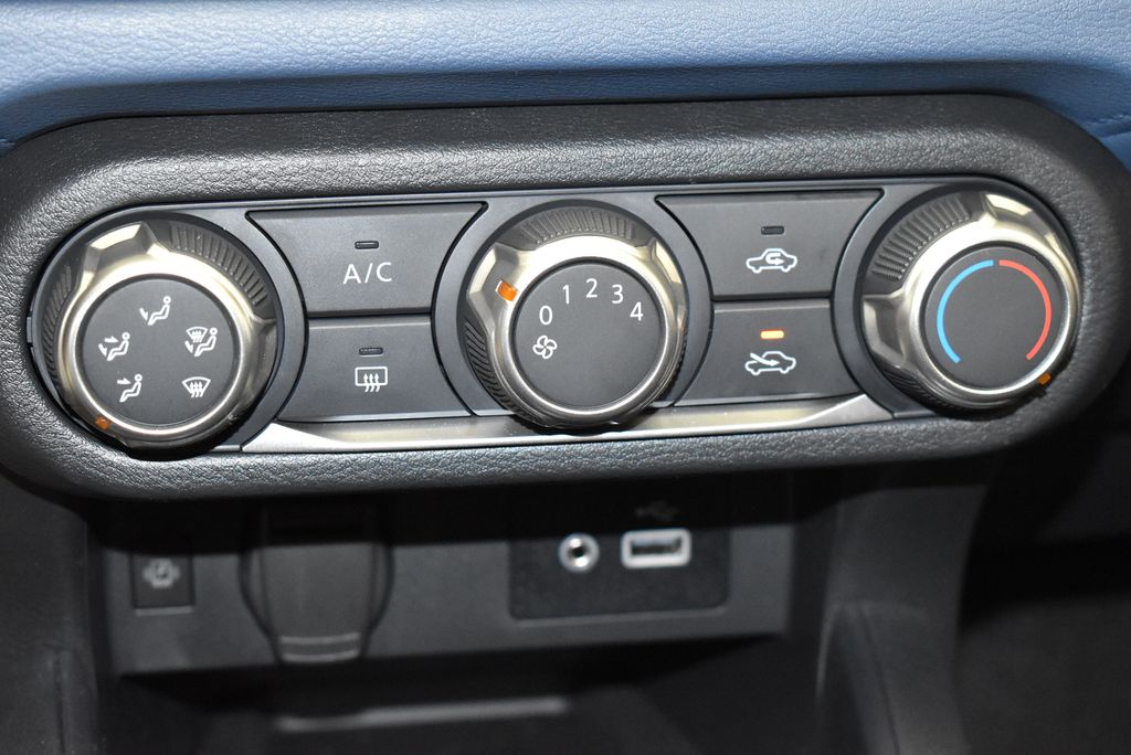 Thumbnail: 2025 Nissan Versa - 19