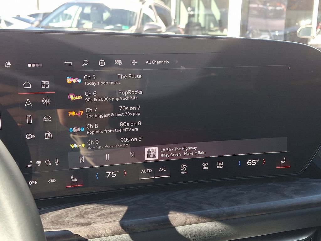 Thumbnail: 2025 Audi Q5 - 19