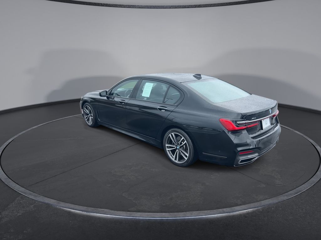 Thumbnail: 2022 BMW 7 Series - 6