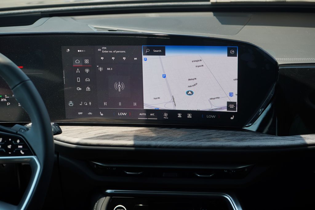 Thumbnail: 2025 Audi Q5 - 10