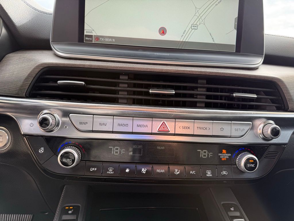 Thumbnail: 2022 Kia Telluride - 18