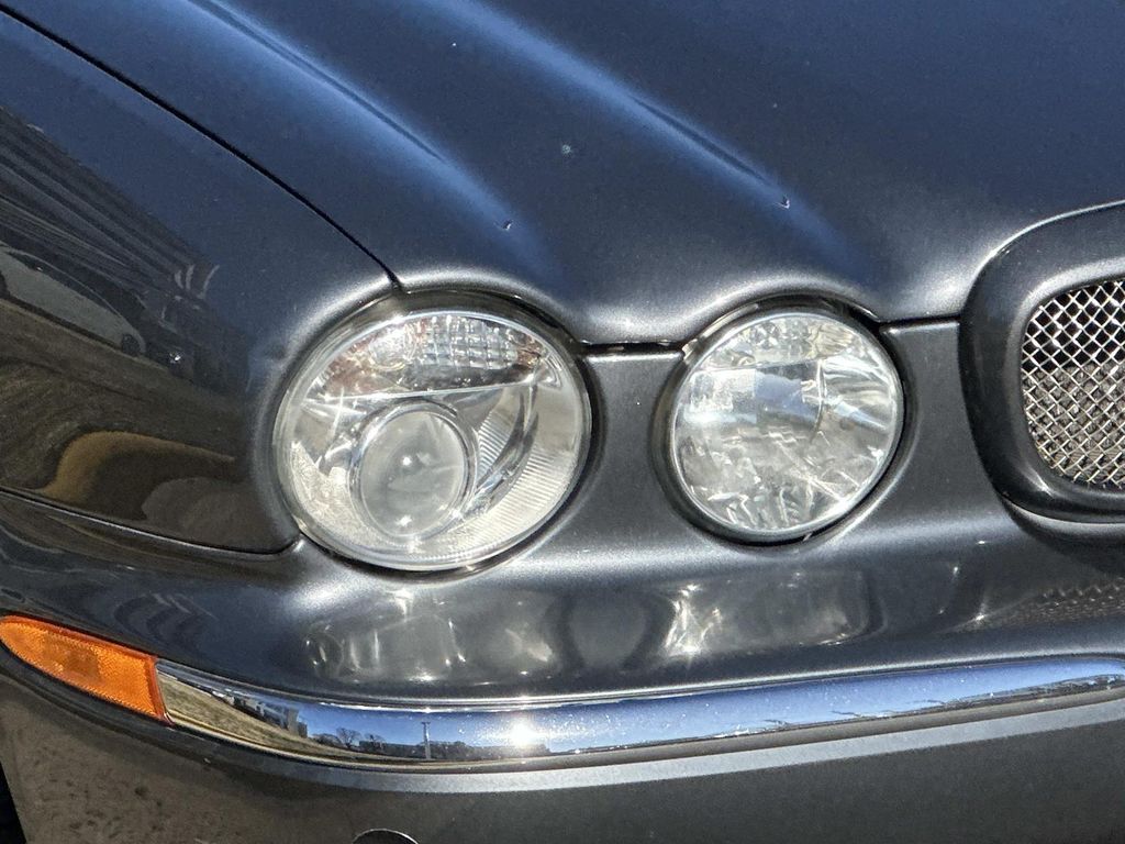 Thumbnail: 2005 Jaguar XJ - 5