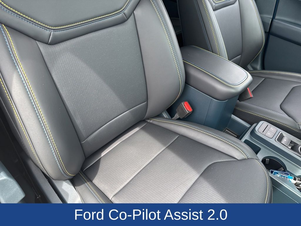 2025 Ford Maverick Lobo