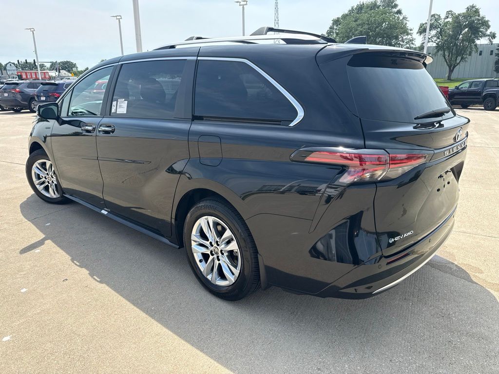 Used 2025 Toyota Sienna Van