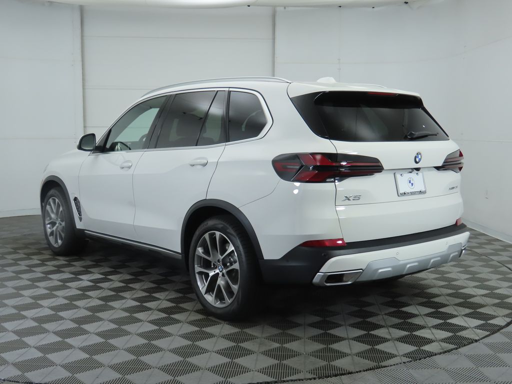 Thumbnail: 2026 BMW X5 - 7