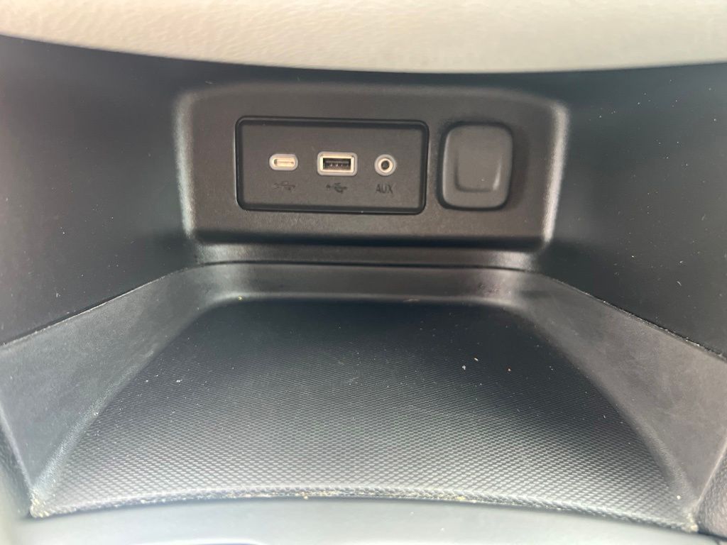 Used 2022 Chevrolet Equinox SUV