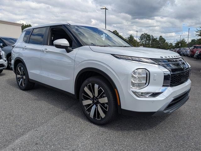 Used 2025 Mitsubishi Outlander SUV