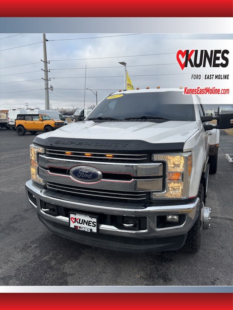 2017 Ford F-350 Super Duty Lariat SuperCab LB DRW 4WD