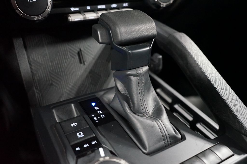 Thumbnail: 2024 Toyota Tacoma - 23