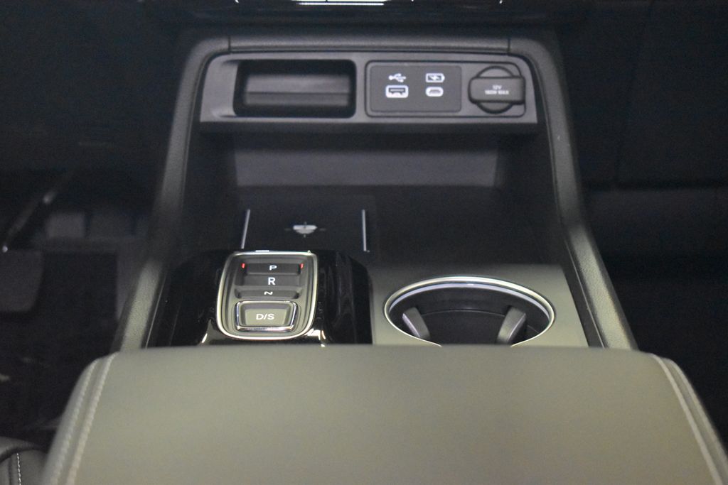 Thumbnail: 2025 Honda Pilot - 14