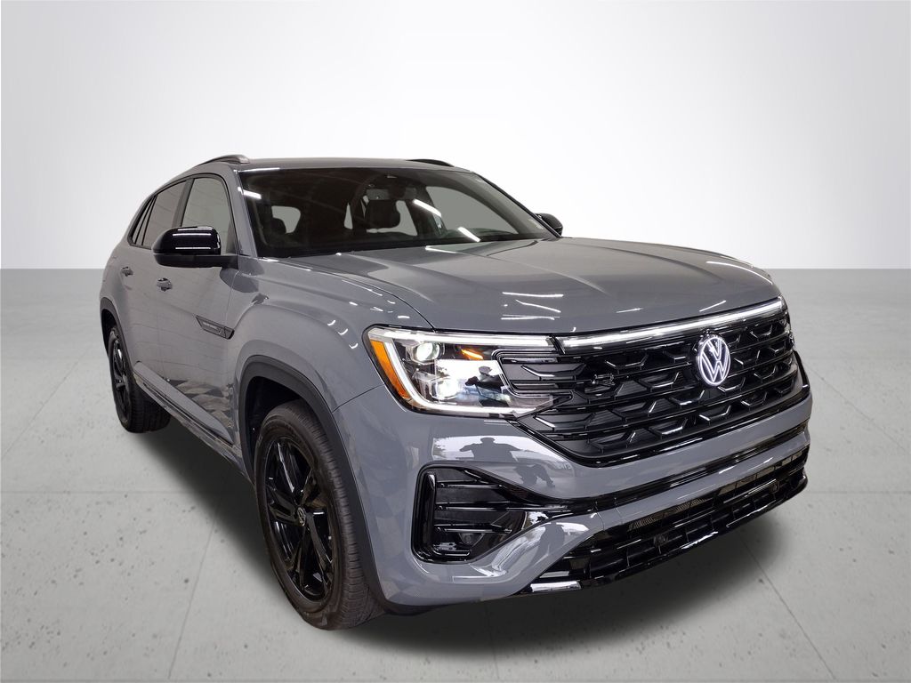 2026 Volkswagen Atlas Cross Sport 2.0T SEL R-Line Black